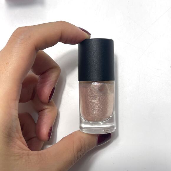 MAKE UP FOR EVER New Star Lit Liquid Illuminating Gel in Pink Beige - Picture 3 of 7